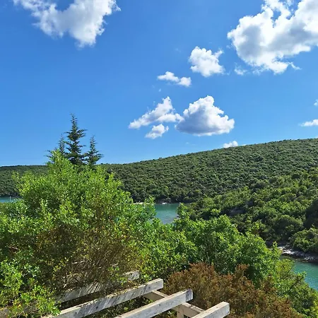 Apartman Naturalia